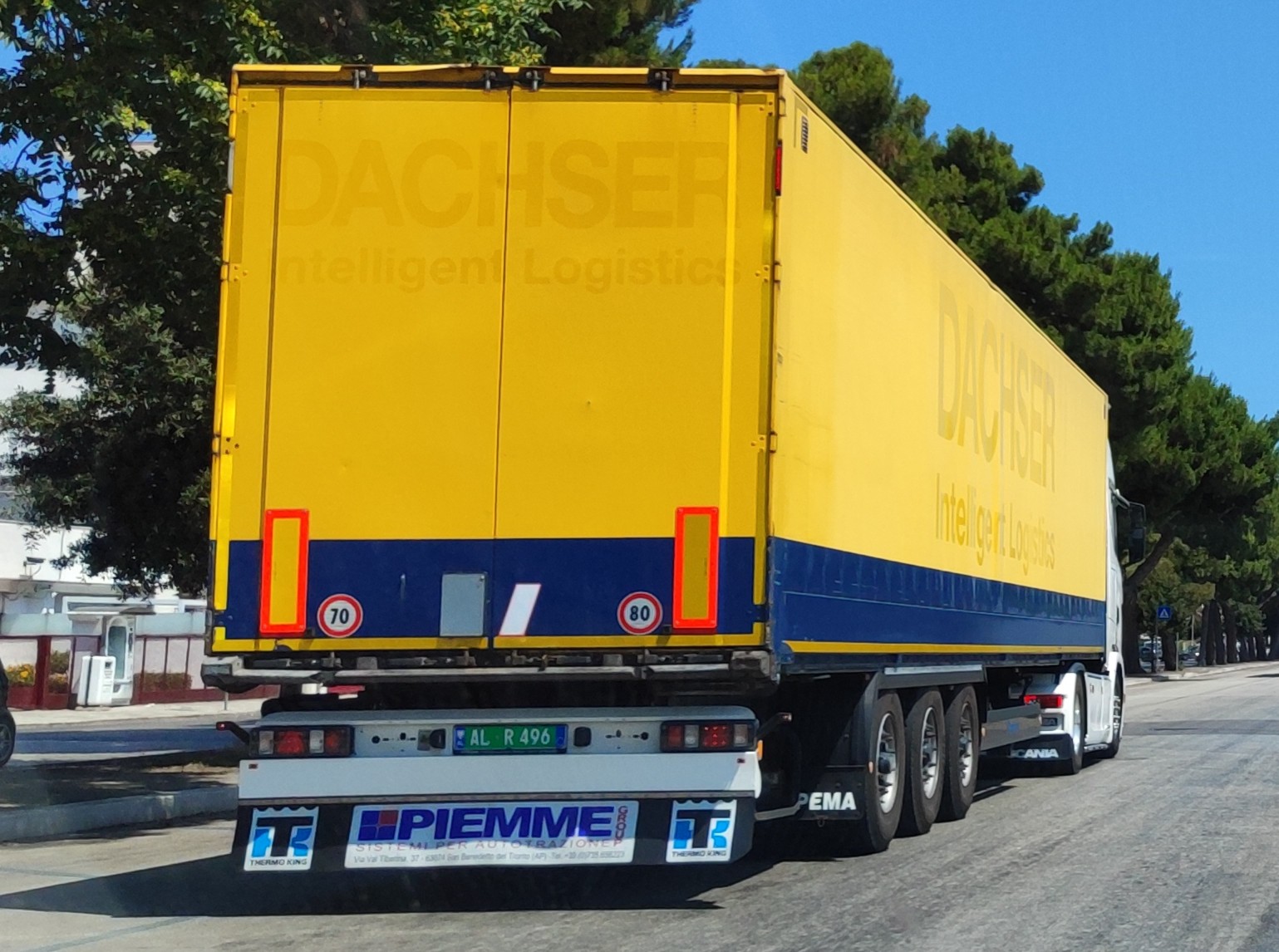 AL R 496, Krone Dry Liner 