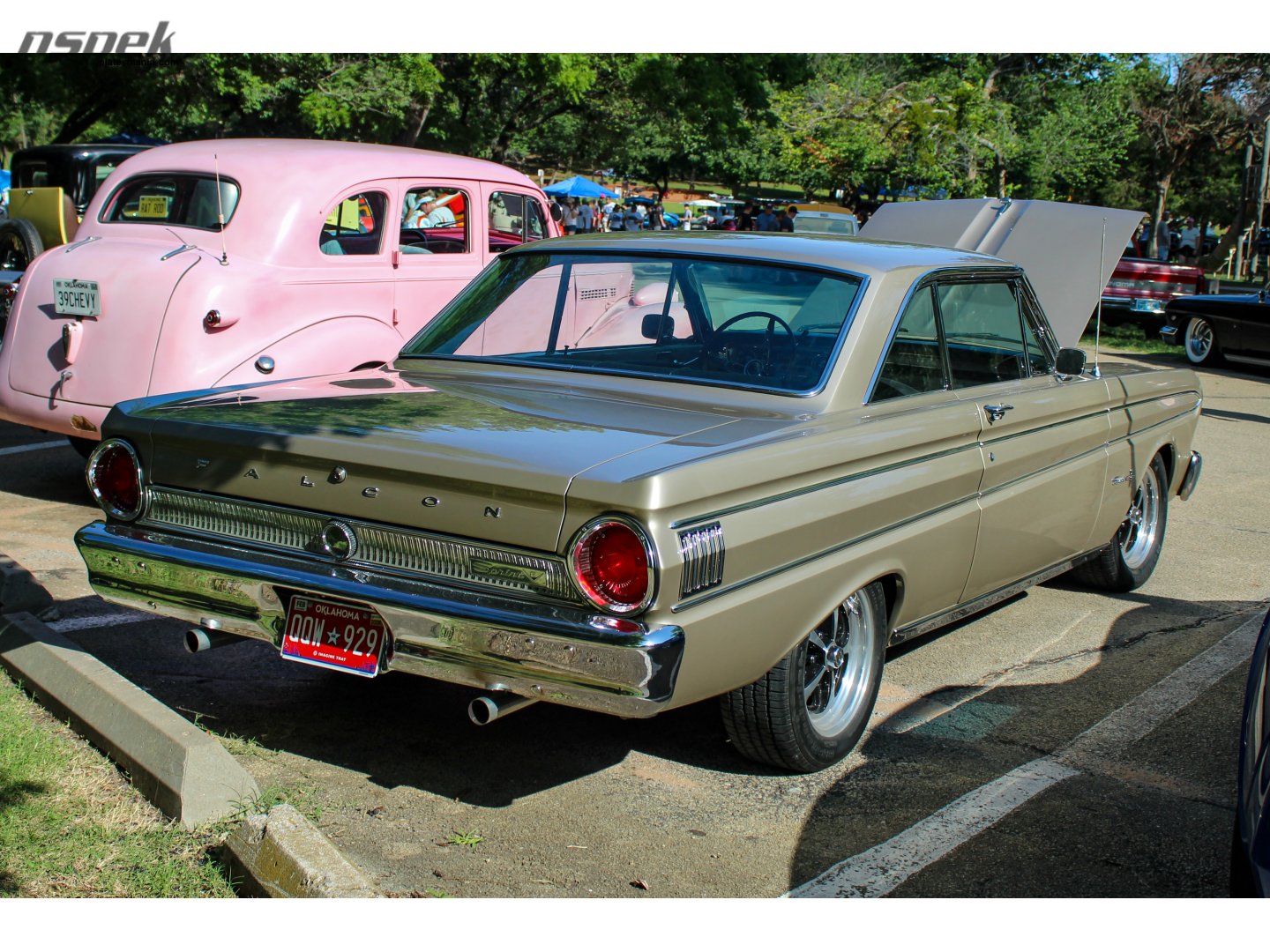 QQW-929, Ford Falcon 2nd gen 2-door Sedan (64; NA-market), facelift, 1964–1965