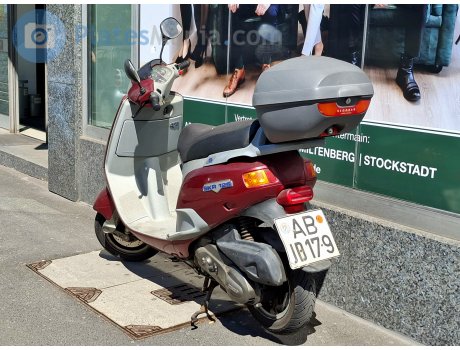 AB JD 179, Piaggio Skipper