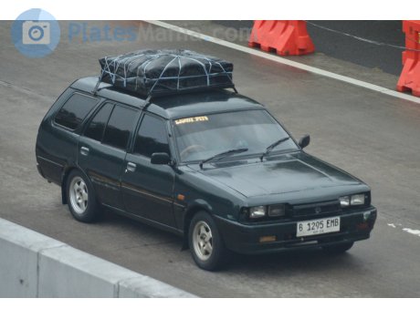 B 1295 EMB, Mazda Vantrend