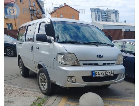KA 8912 KA, Kia Pregio