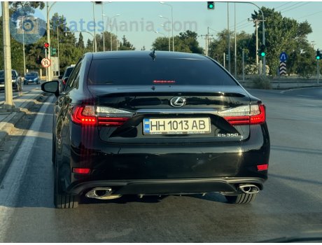 HH 1013 AB, Lexus ES