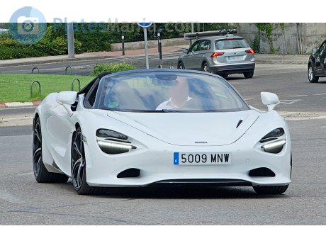 5009 MNW, McLaren 750S