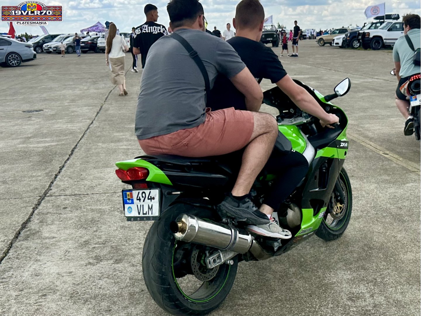 494 VLM, Kawasaki Ninja ZX-6R 2nd gen, 1998–1999