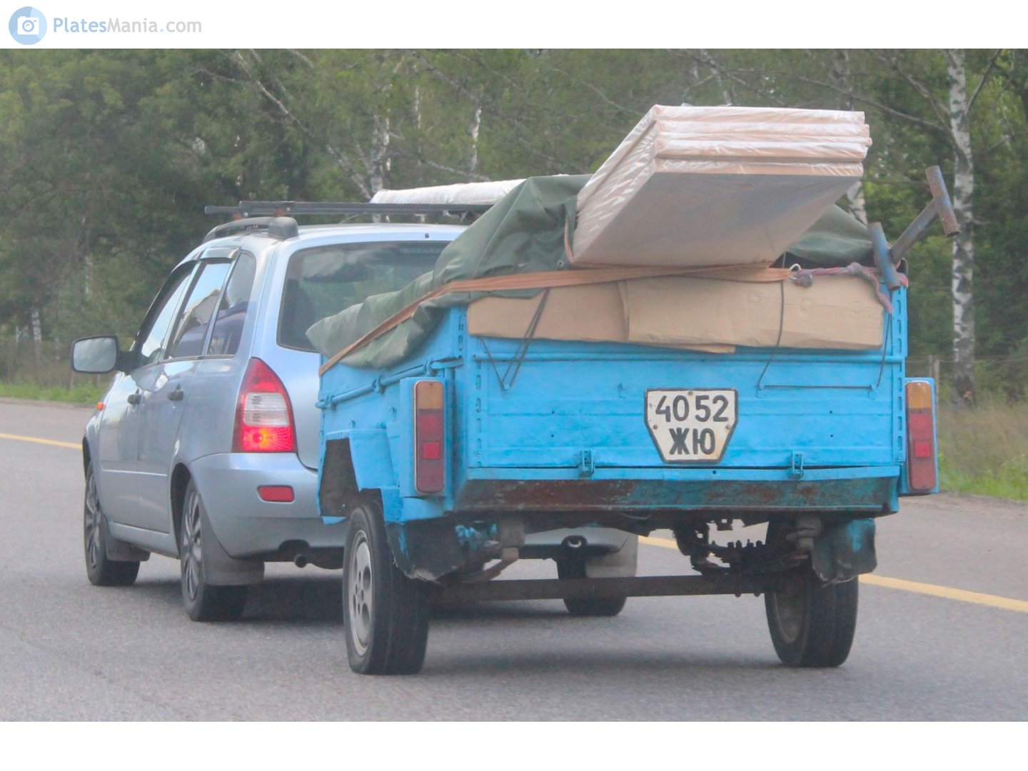 4052 ЖЮ, Trailers (1977) 