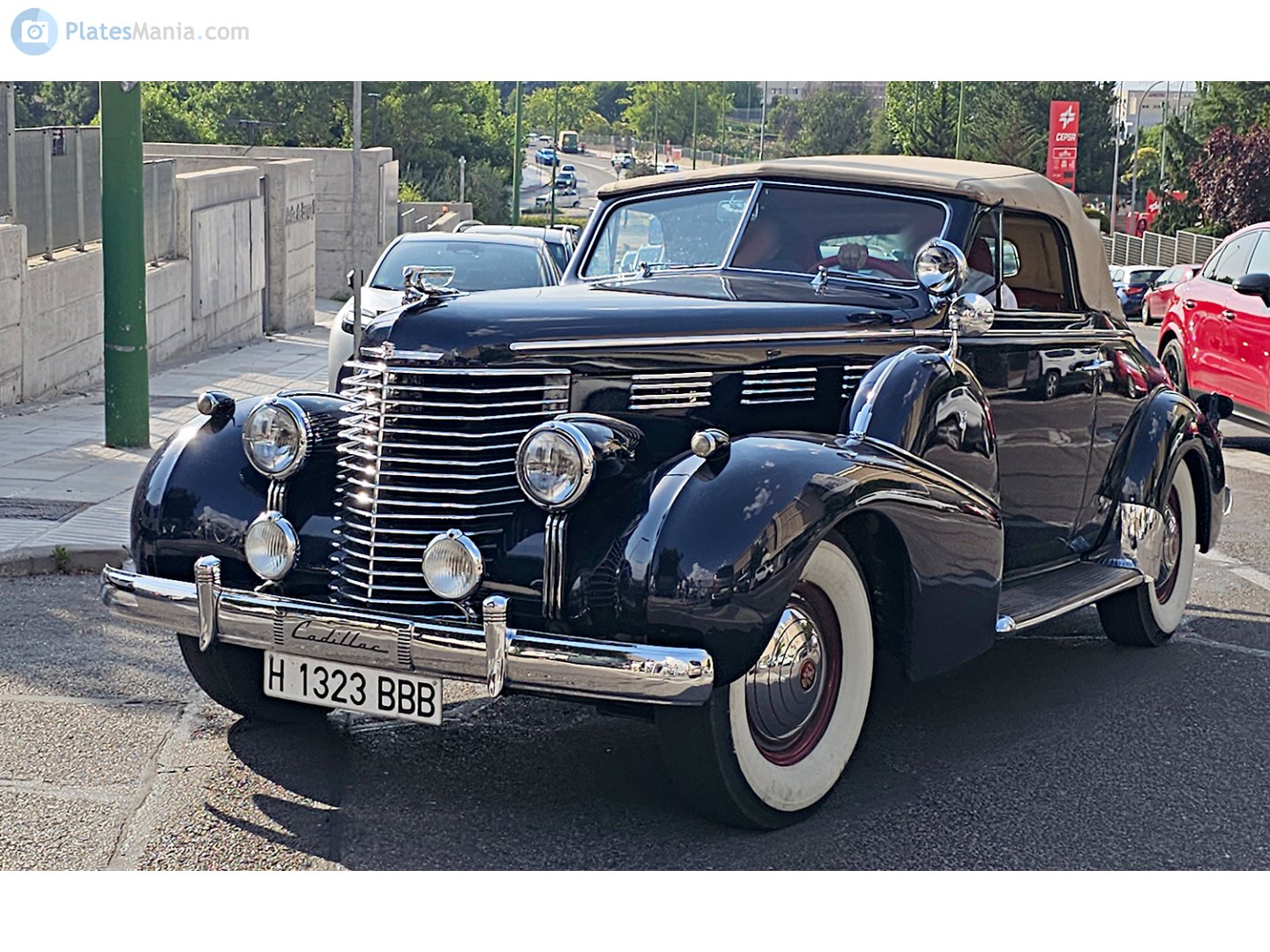 H 1323 BBB, Cadillac Series 60 1st gen 2-door Convertible (6067; B-body), facelift, 1937–1938