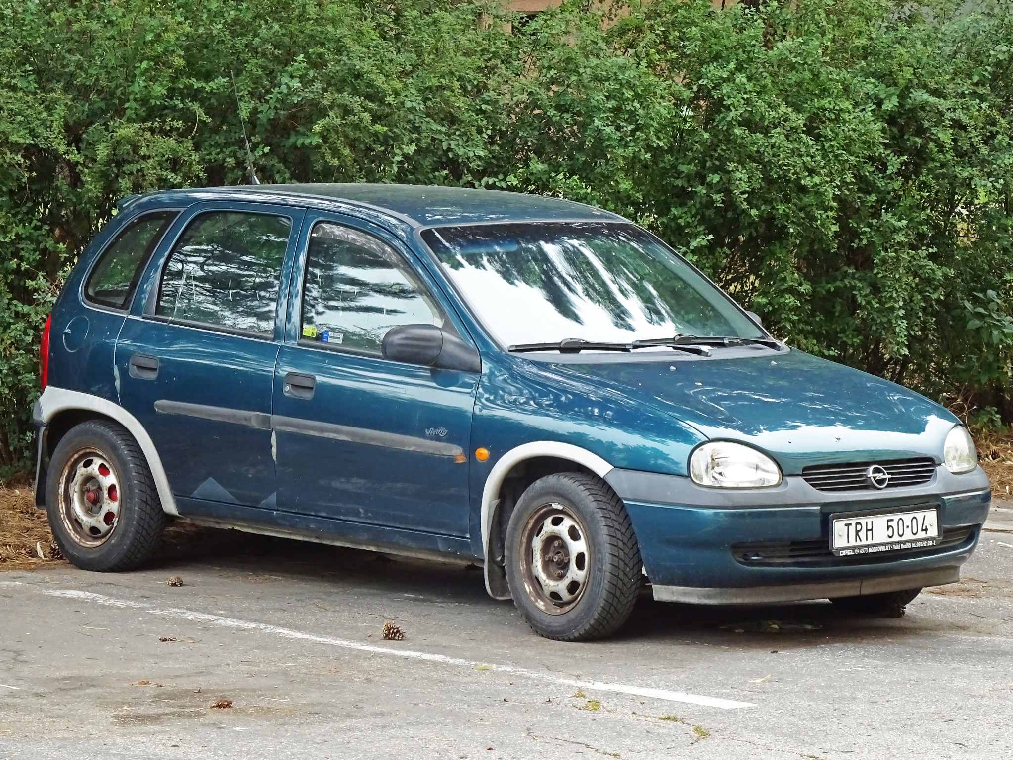 TRH 50-04, Opel Corsa 2nd gen (Lite/Sail) 5-door Hatch (B; S93), 1993–2000 (–2004 for IN- and –2007 for ZA-market)