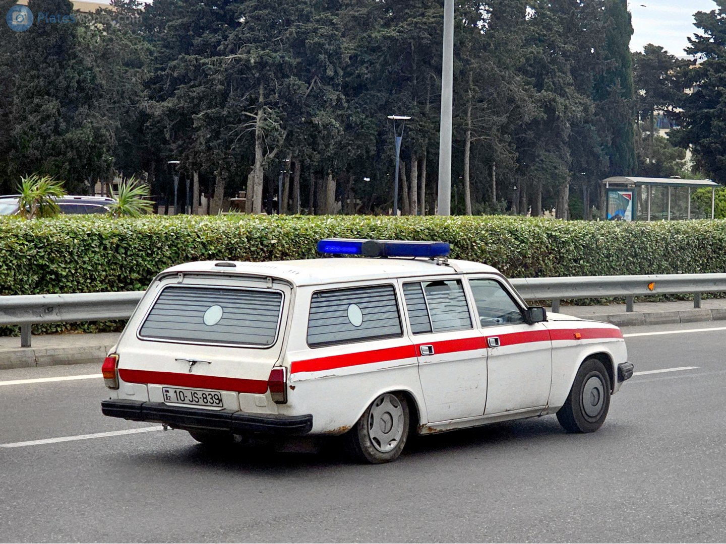 10 JS 839, GAZ 310231 Волга 