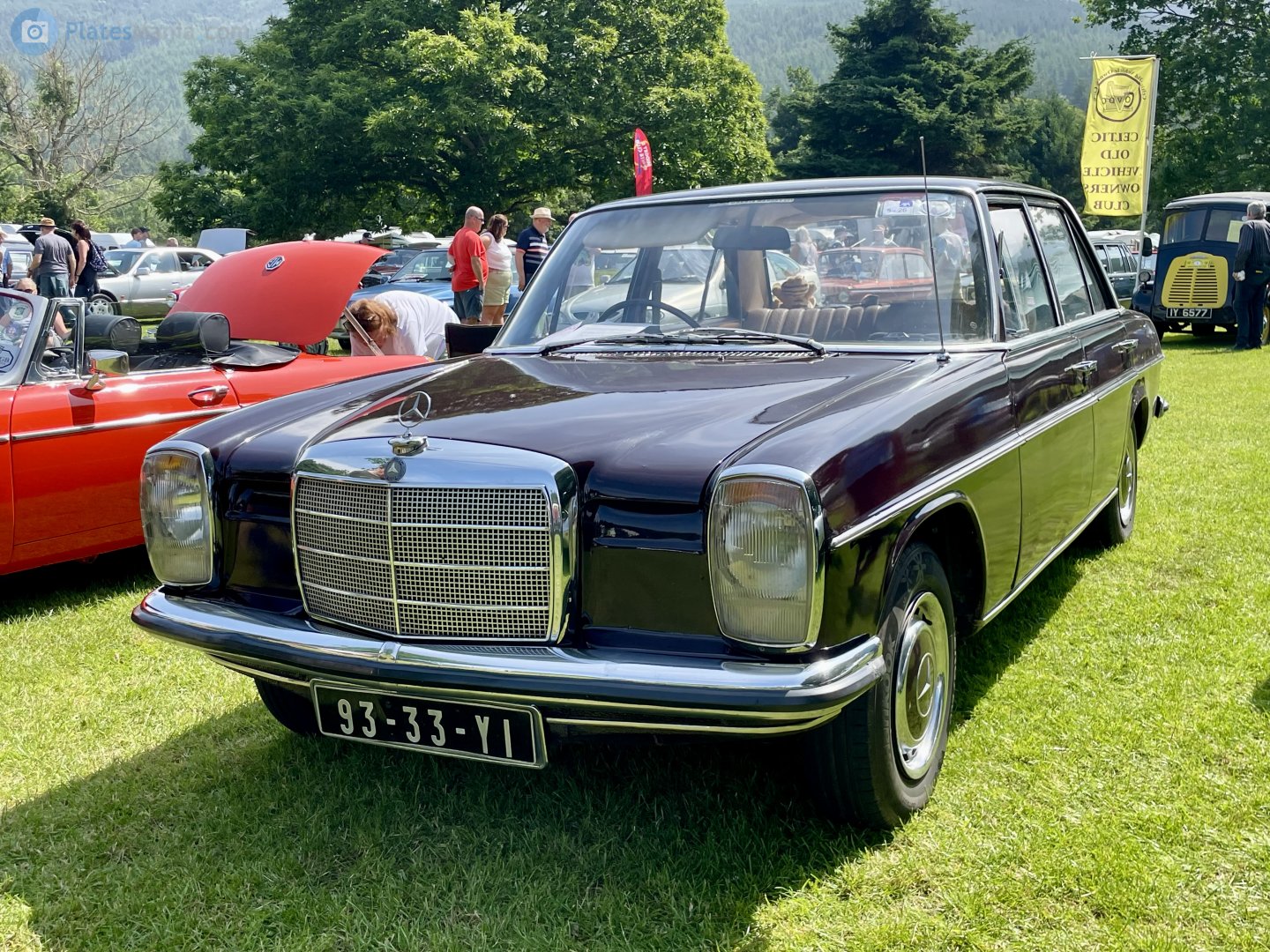 9333YI, Mercedes-Benz E-Klasse 200–280 Sedan (W114/W115), 1967­–1976