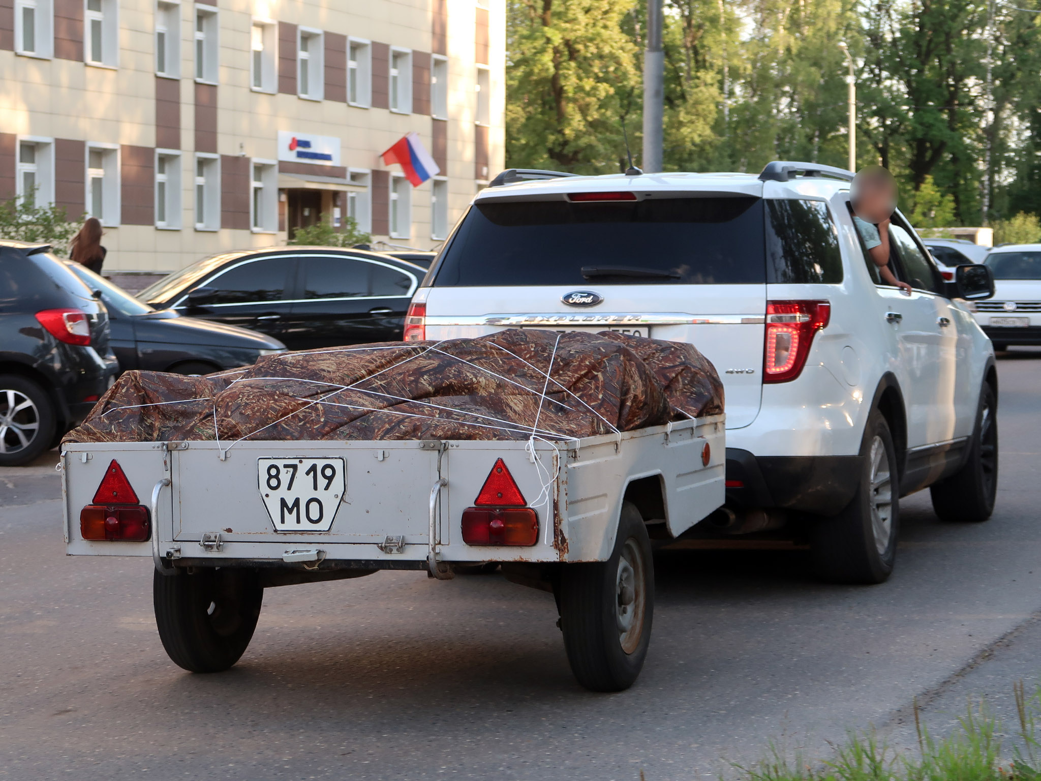 8719 МО, Kurganmashzavod (KMZ) 8119 