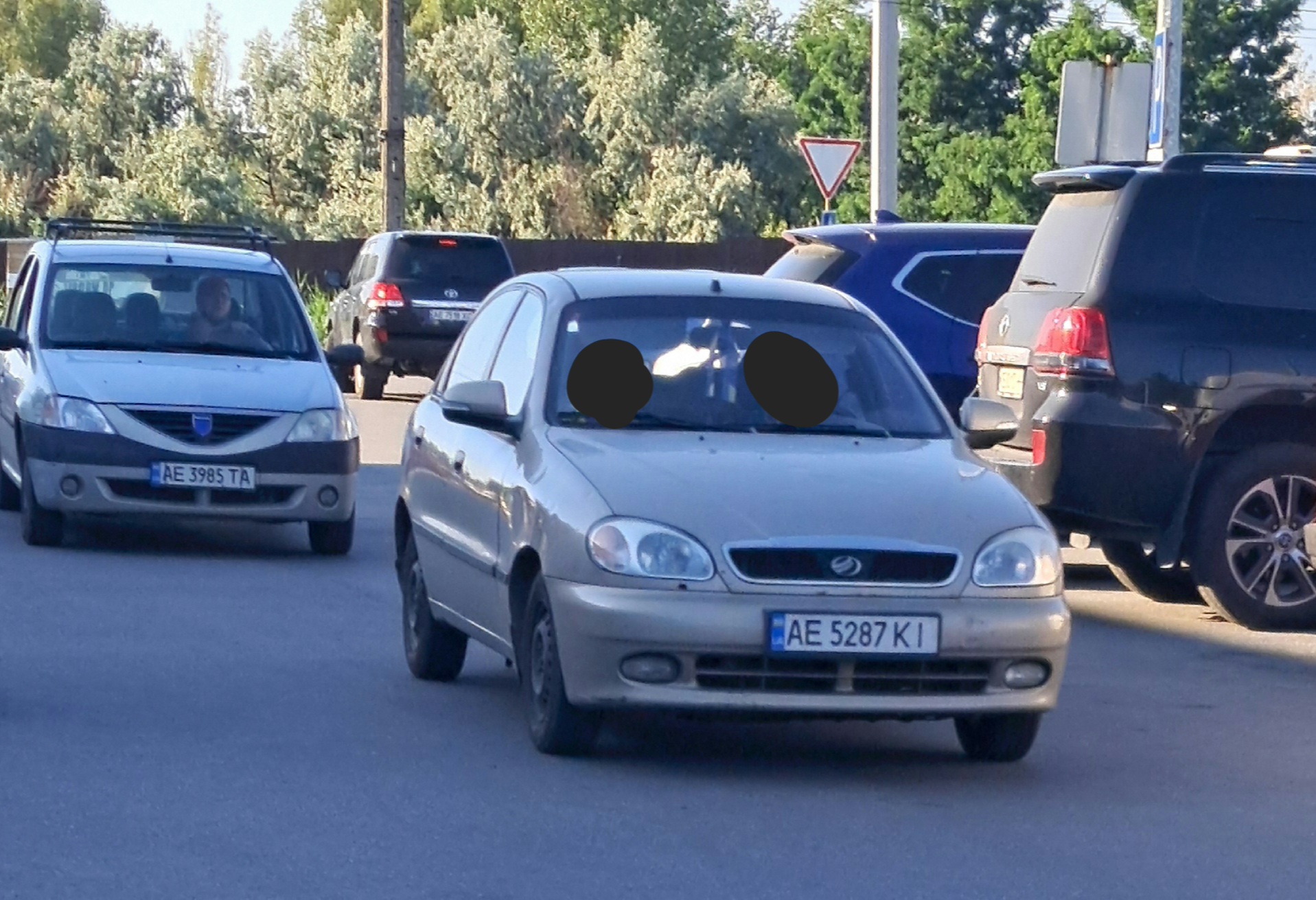 AE 5287 KI, ZAZ Sens 1st gen Hatch (D5), 2009–2017