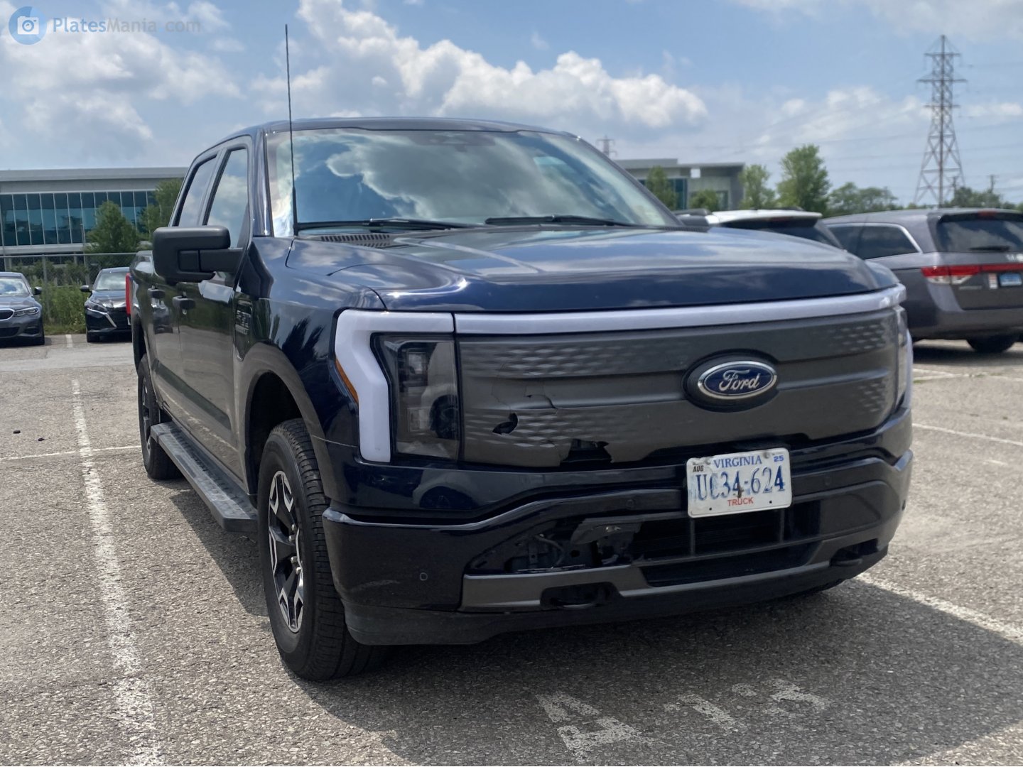 UC34-624, Ford F-150 14th gen Lightning (P702), 2022–