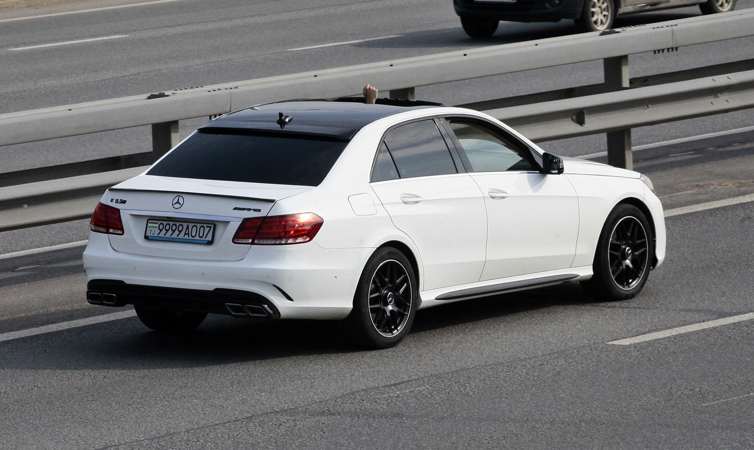 9999AO07, Mercedes-Benz E-Klasse 4th gen Sedan (W212), facelift, 2013­–2016