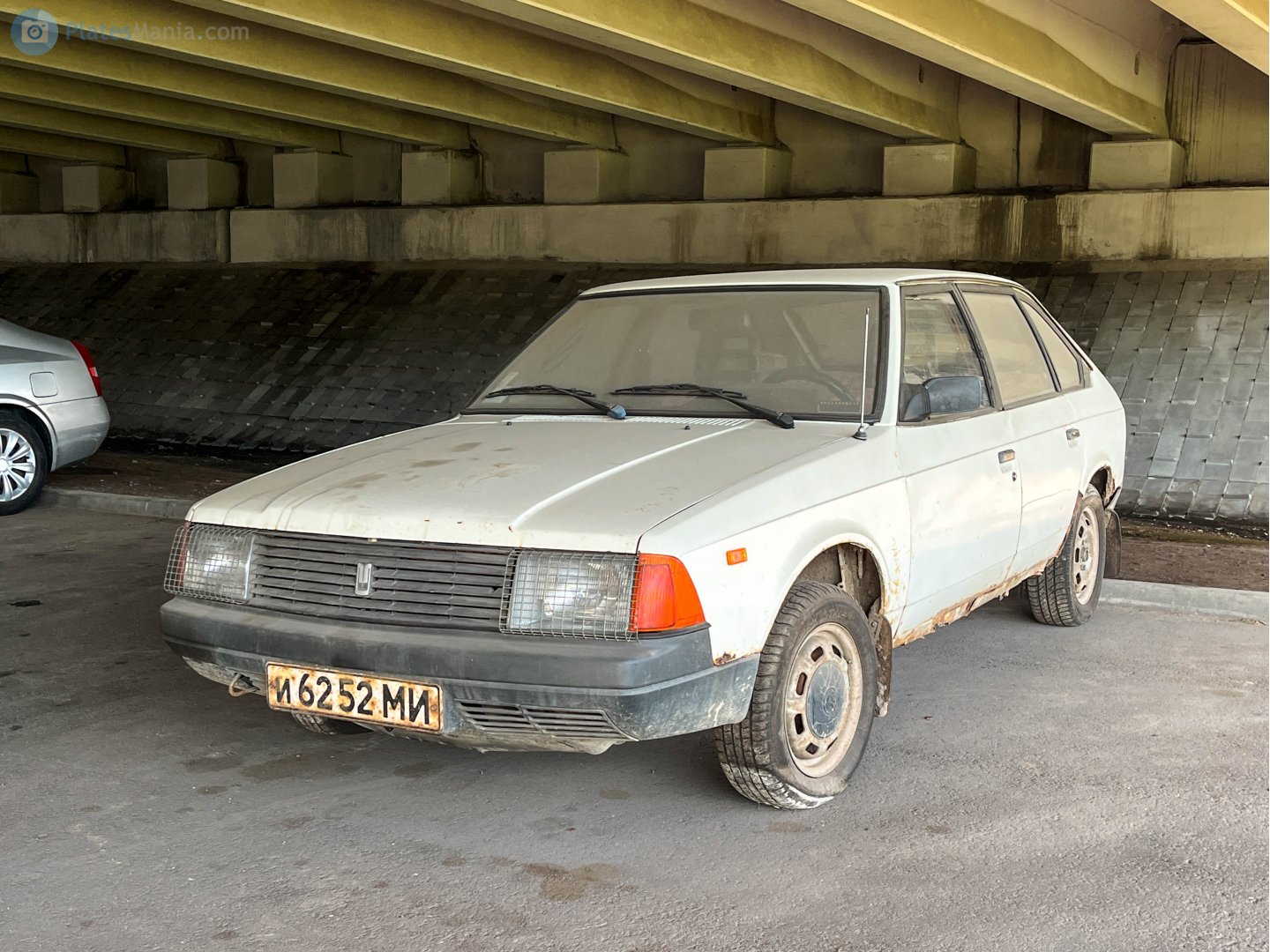 и 6252 МИ, Moskvich (AZLK) 2141 2141, 1986­–1998