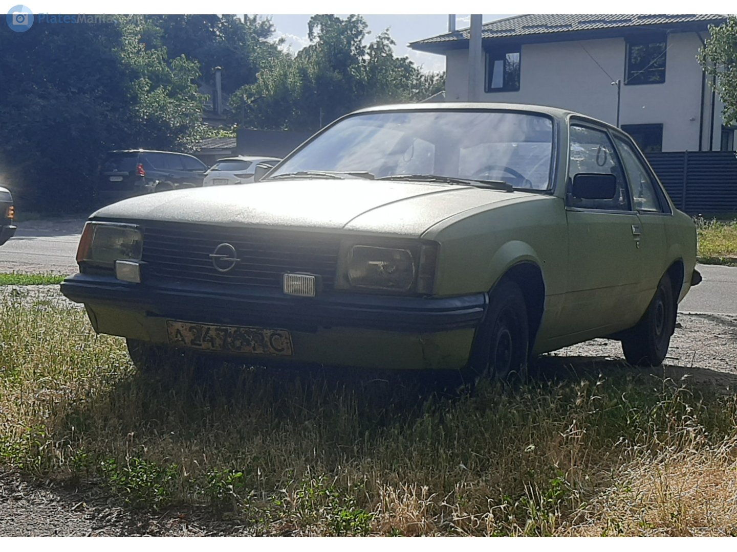а 2476 РС, Opel Rekord 5th gen 2-door Sedan (E1), 1977–1982