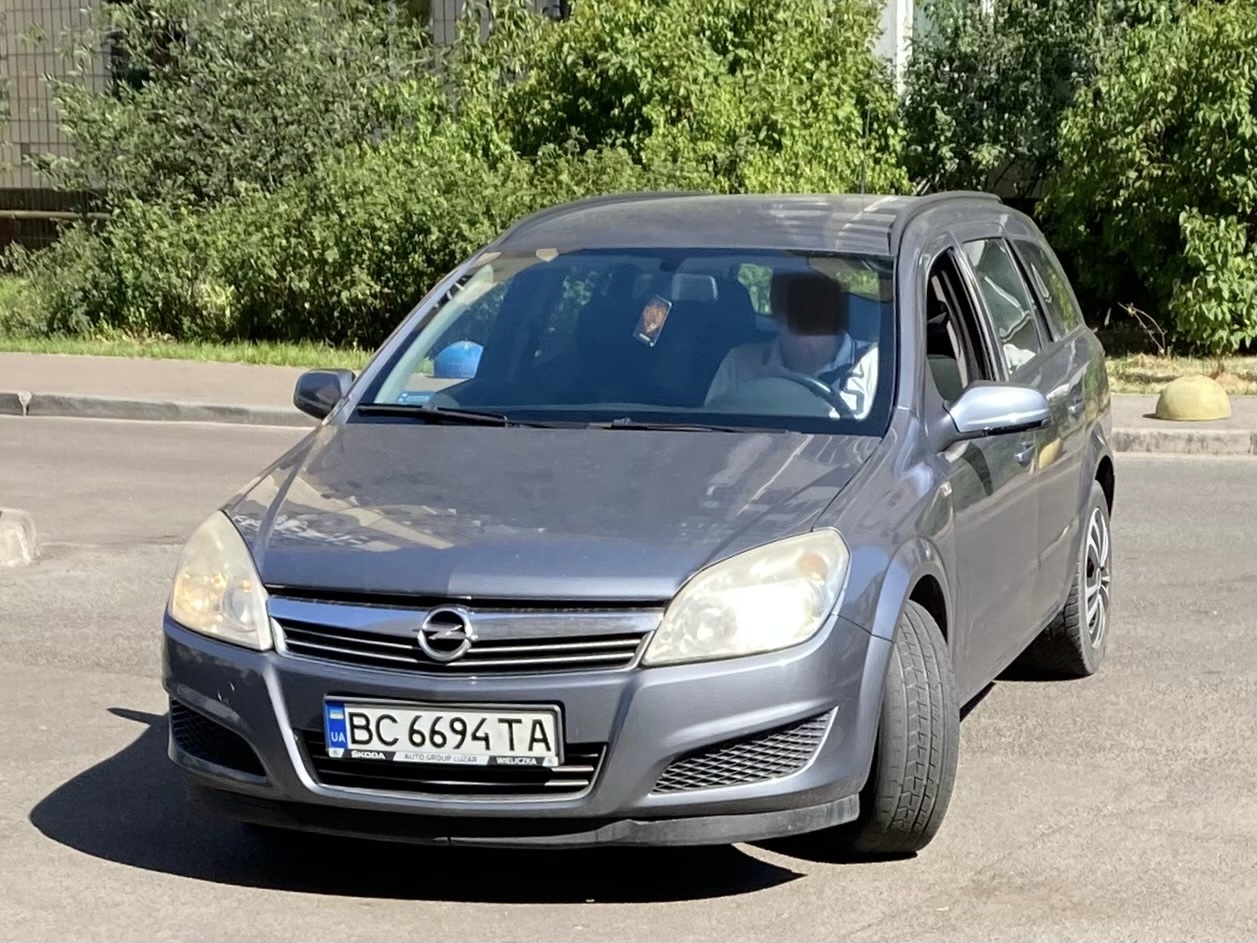 BC 6694 TA, Opel Astra 3rd gen Caravan Wagon (H; A04), 2004–2014