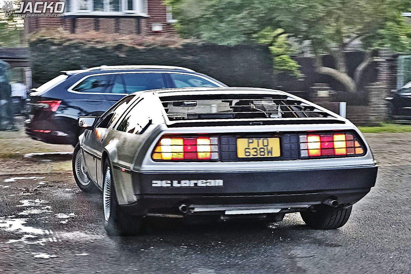 PTO638W, DeLorean Motor Company DMC-12 