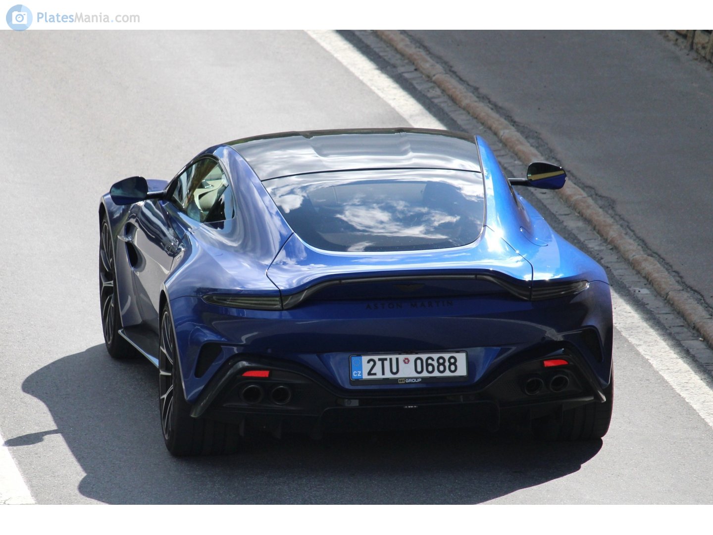 2TU 0688, Aston Martin Vantage 2nd gen, 2018–