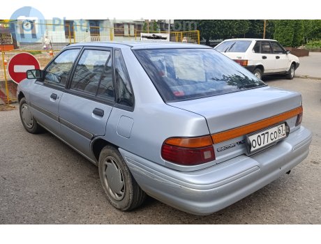 о077со67, Ford Escort