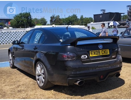 EX09 CKU, Vauxhall VXR8