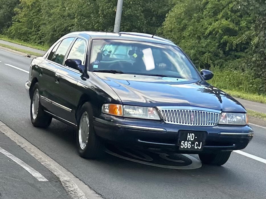 HD-586-CJ, Lincoln Continental 9th gen (FN9), 1994–1997
