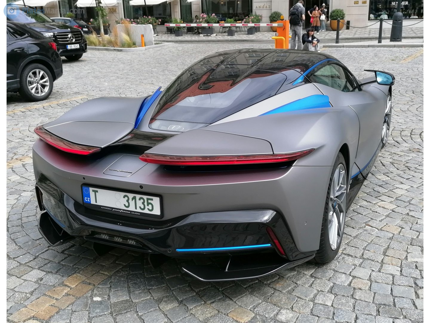 T 3135, Pininfarina Battista 