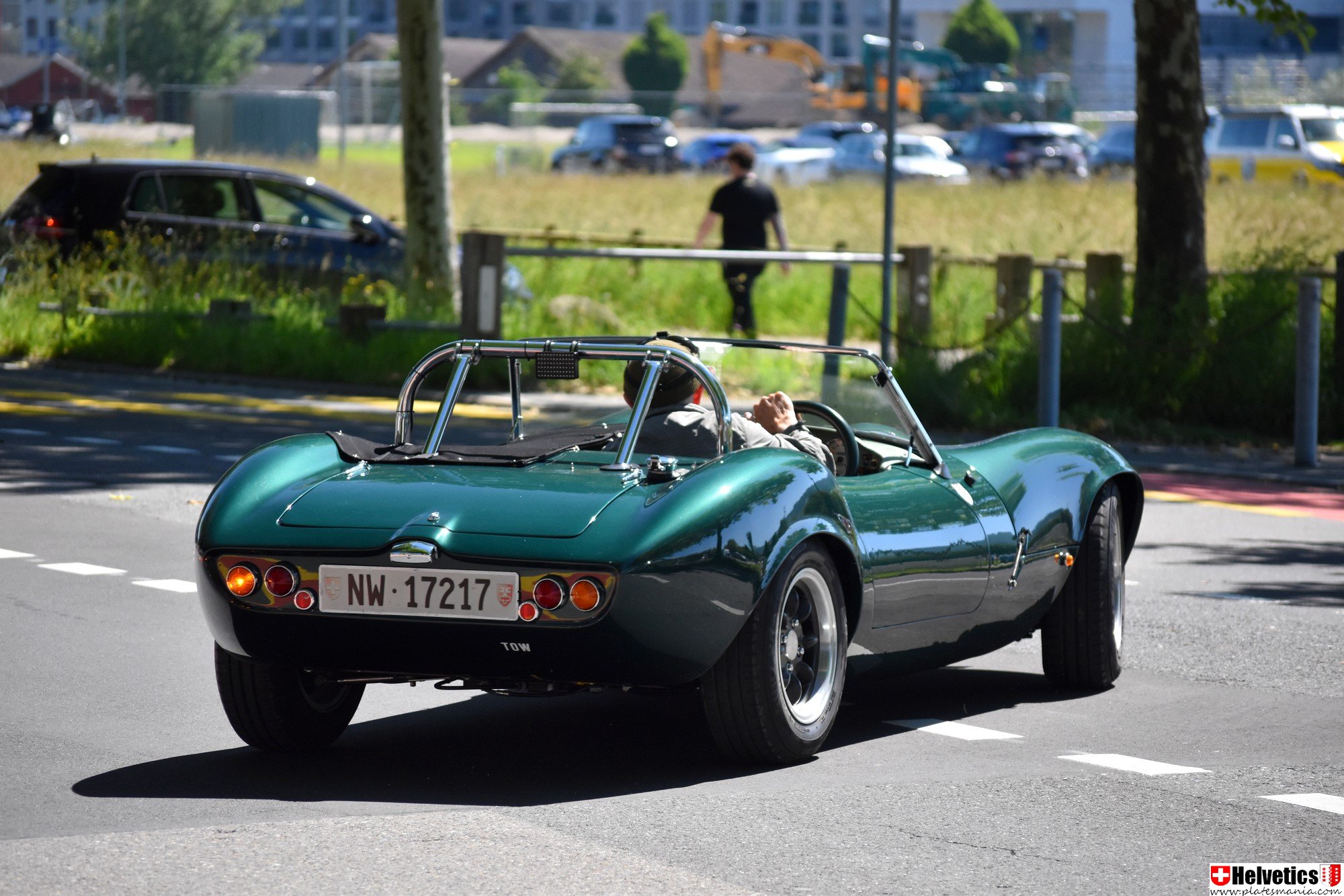 NW 17217, Ginetta G4 