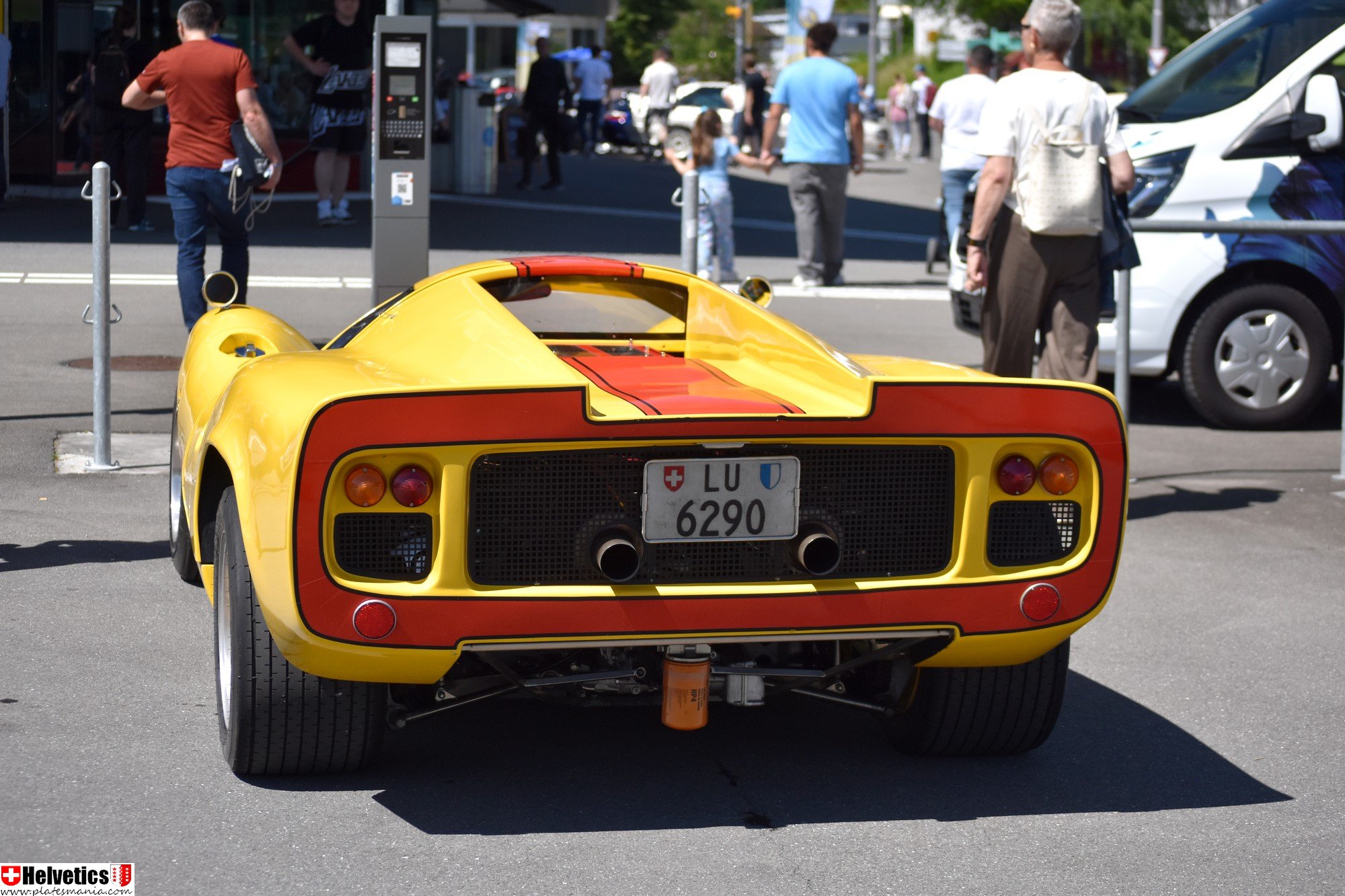 LU 6290, Lola T70 