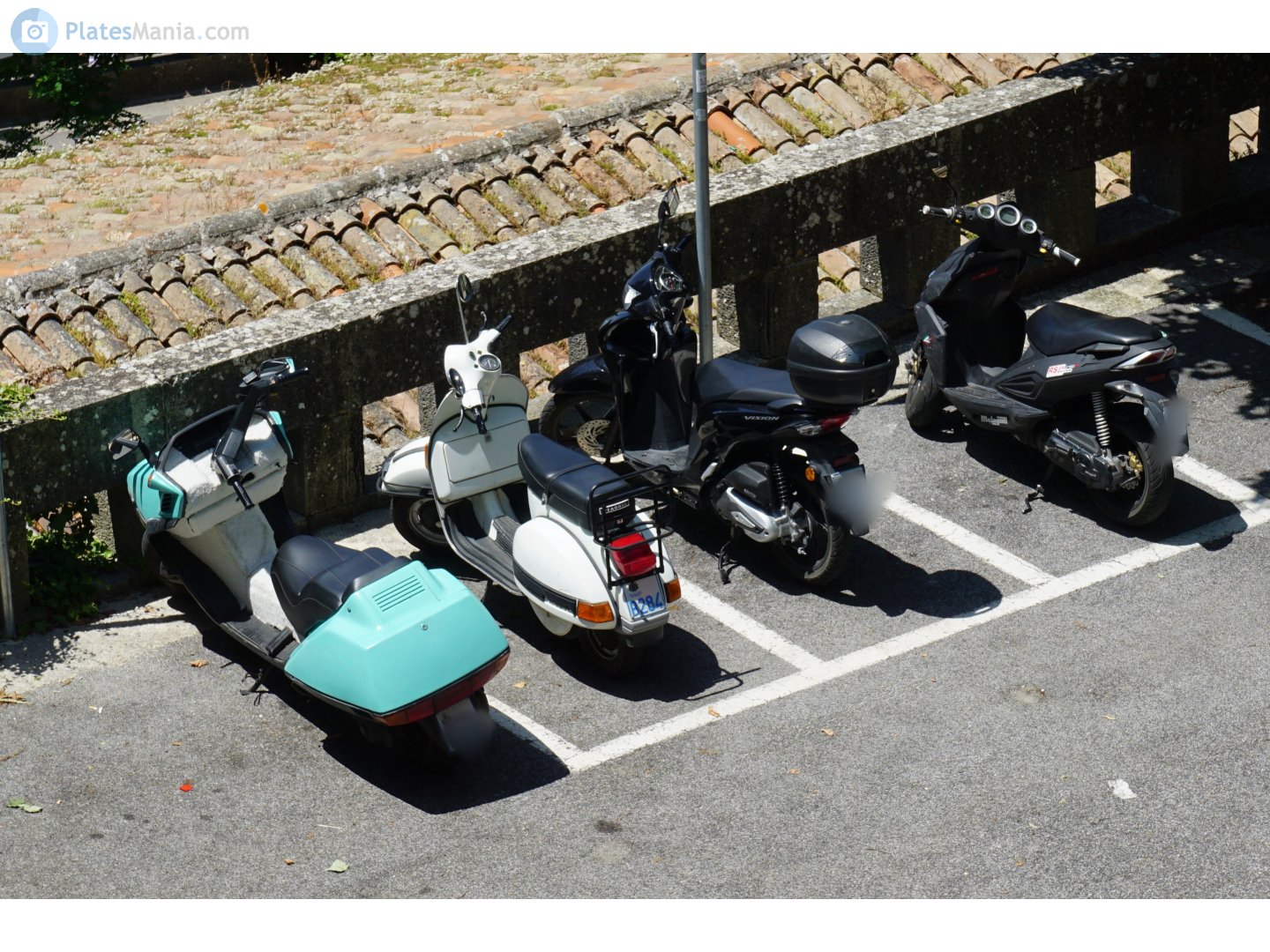 B284, Vespa P/PK/PL/PX 