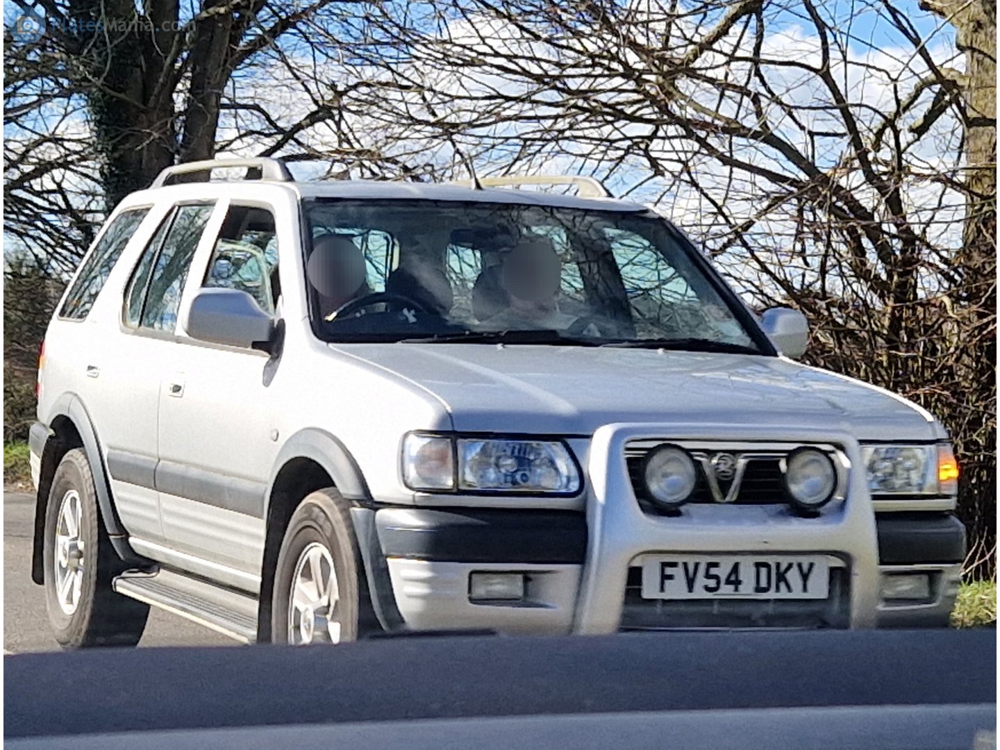 FV54DKY, Vauxhall Frontera 2nd gen 5-door SUV (U99), 1998–2004