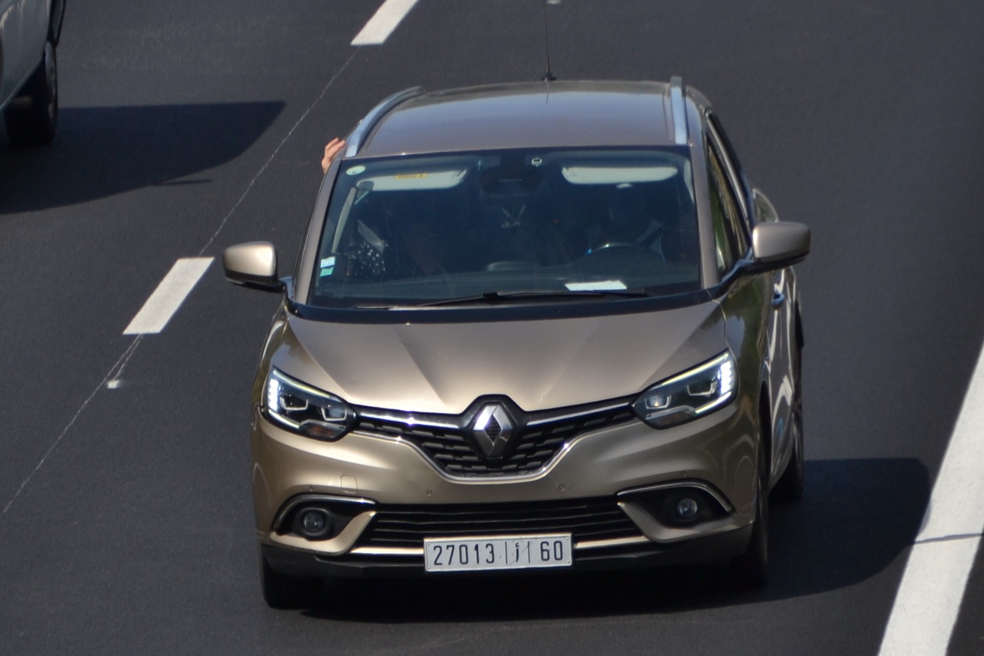 27013|أ|60, Renault Scénic 4th gen Grand (RFA), 2016–2022