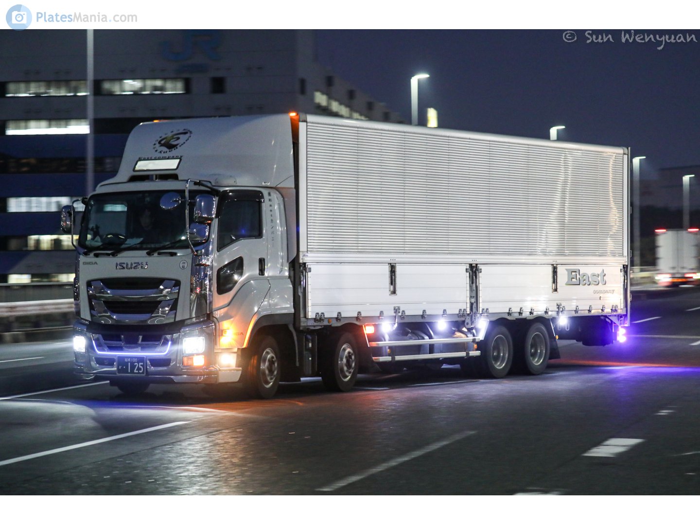 船橋 100 か 125, Isuzu Giga 2nd gen, 2015–