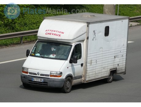 AJ-312-RM, Renault Master