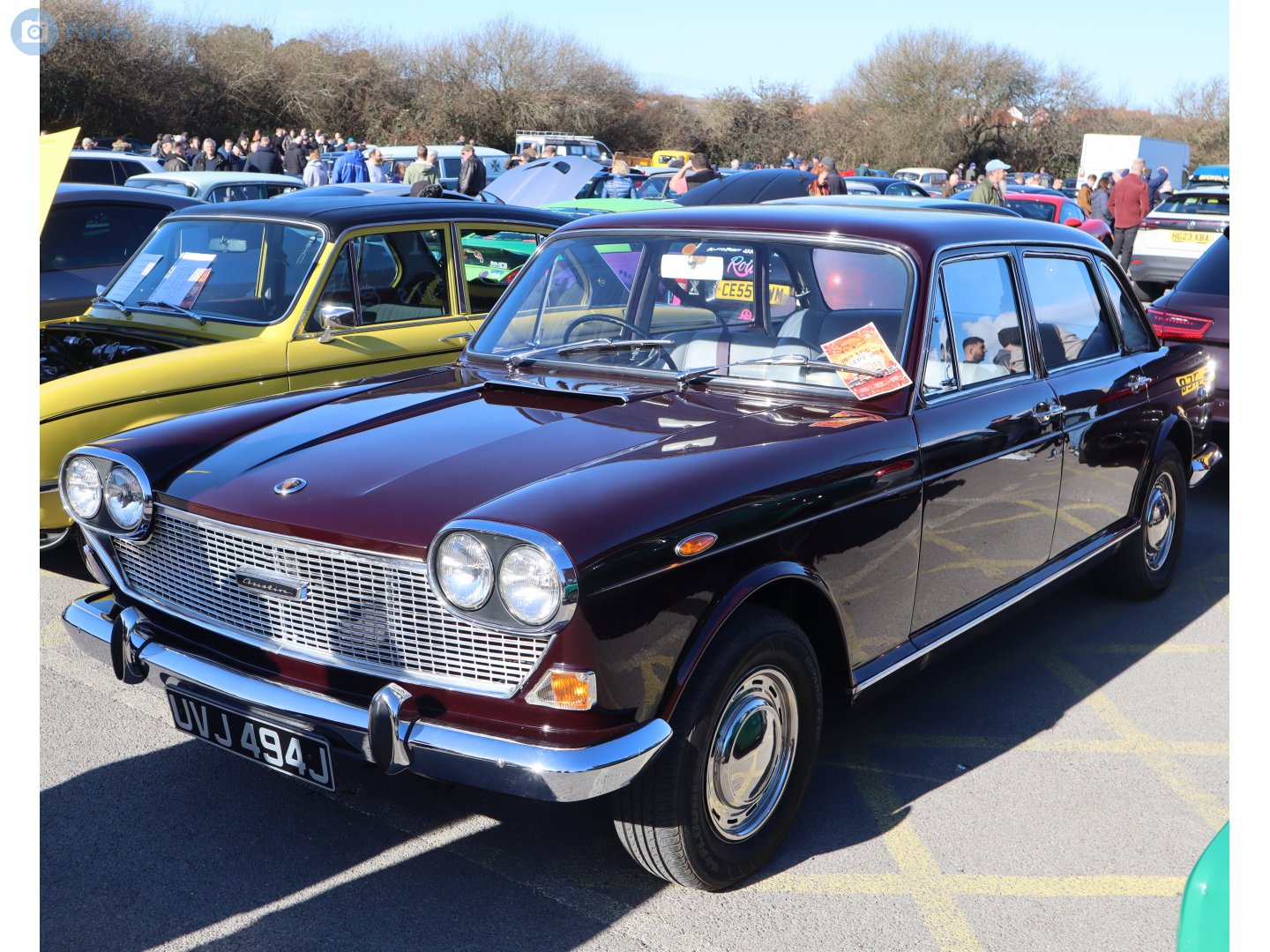 UVJ494J, Austin 3-Litre 