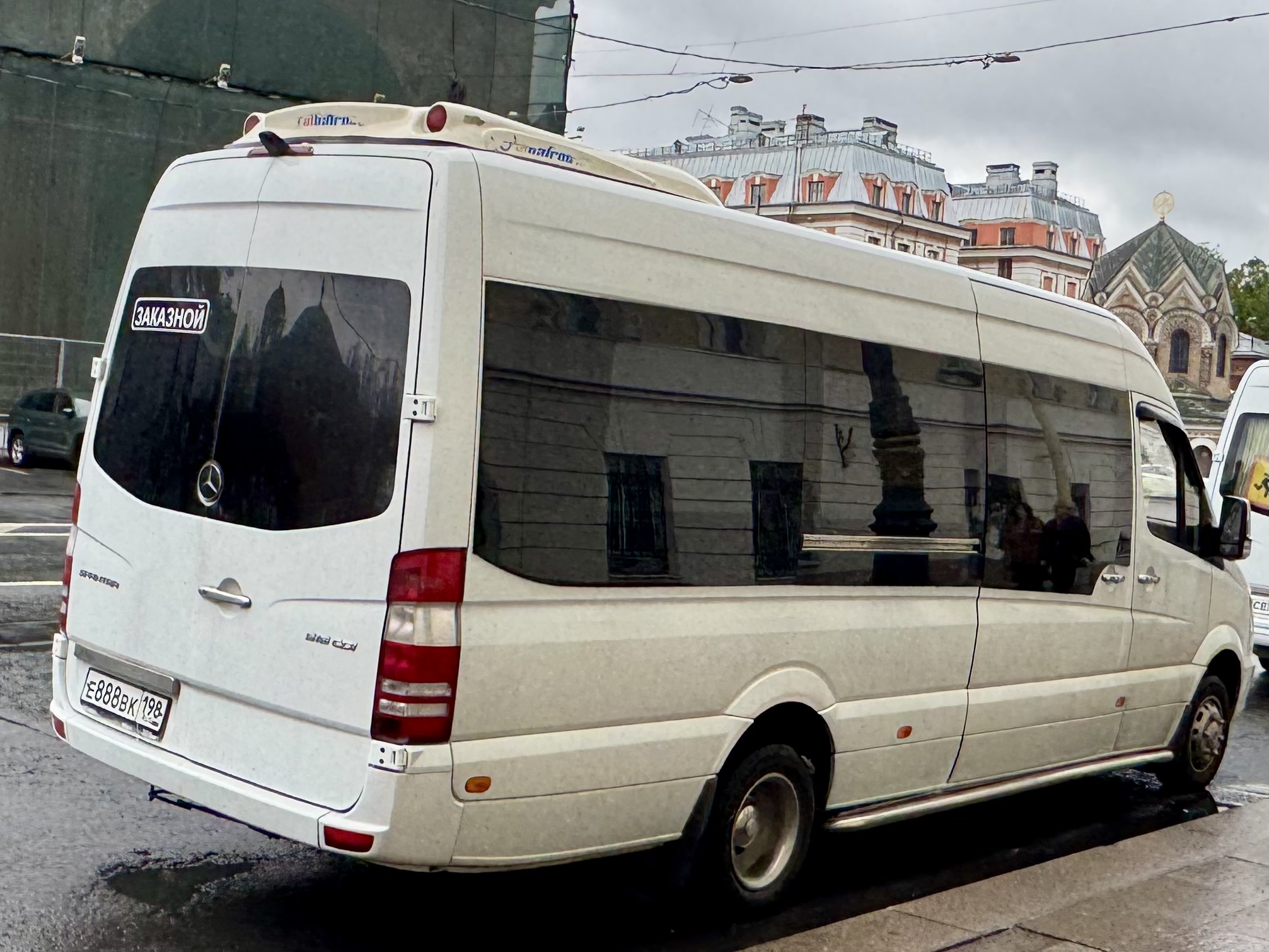 е 888 вк 198, Mercedes-Benz Sprinter 2nd gen (W906), 2006–2013