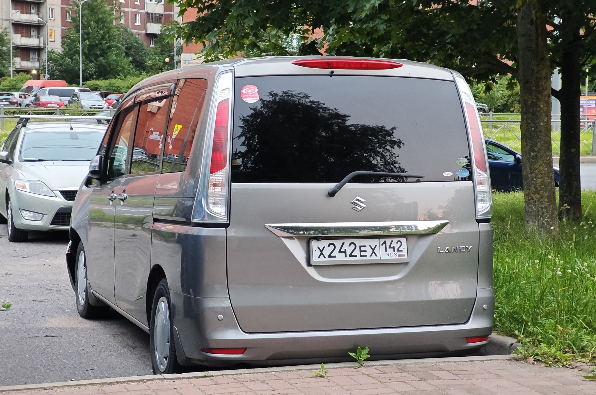 х 242 ех 142, Suzuki Landy 2nd gen (C26; JP-market), 2010–2016