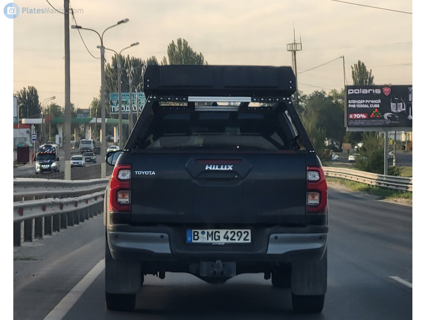 B MG 4292, Toyota Hilux 8th gen (AN120/AN130), 2015–