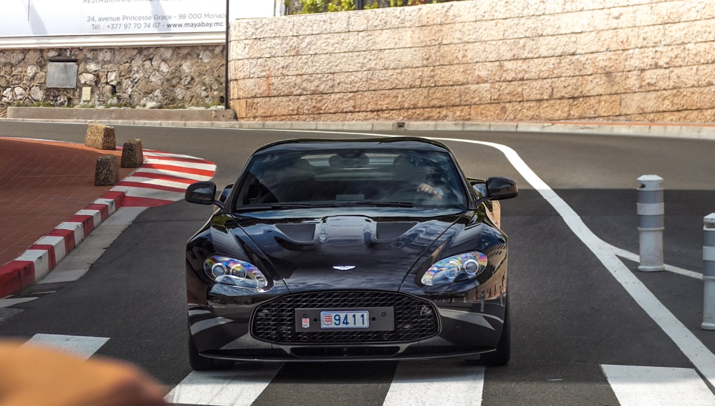 9411, Aston Martin V12 Zagato 