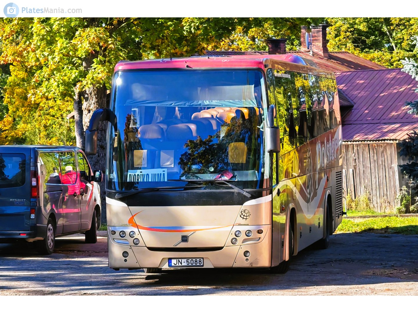 JN-5088, Volvo 9900 1st gen, 2001–2005