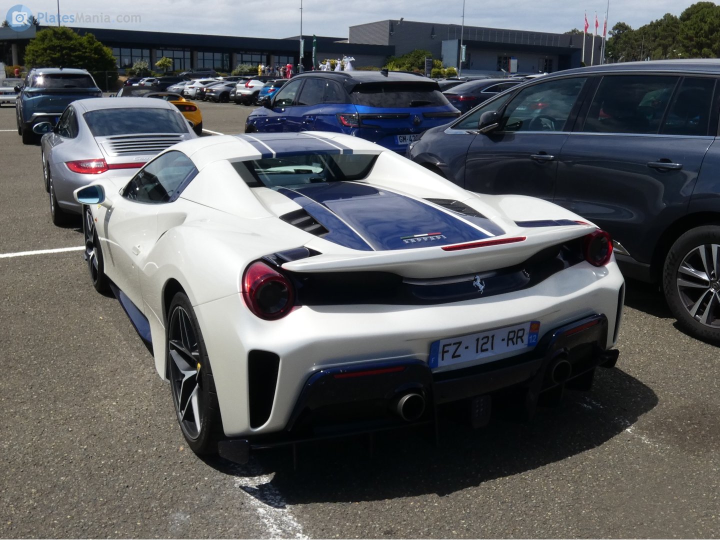 FZ-121-RR, Ferrari 488 1st gen Pista Spider (F142M), 2018–2020
