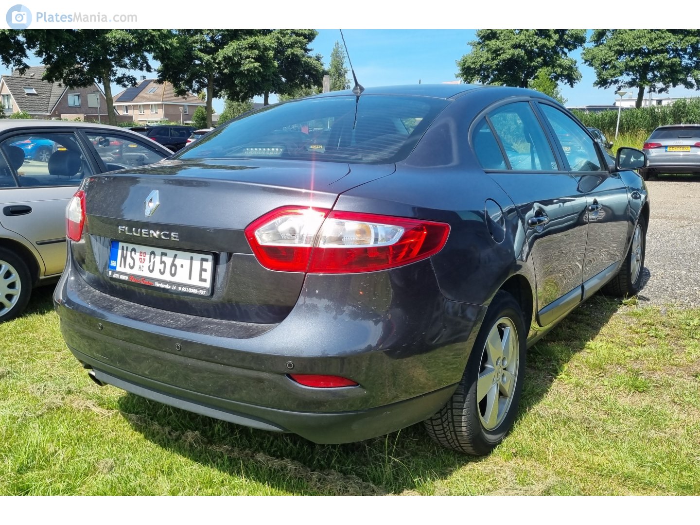 NS 056-IE, Renault Fluence 1st gen (L38), 2009–2020