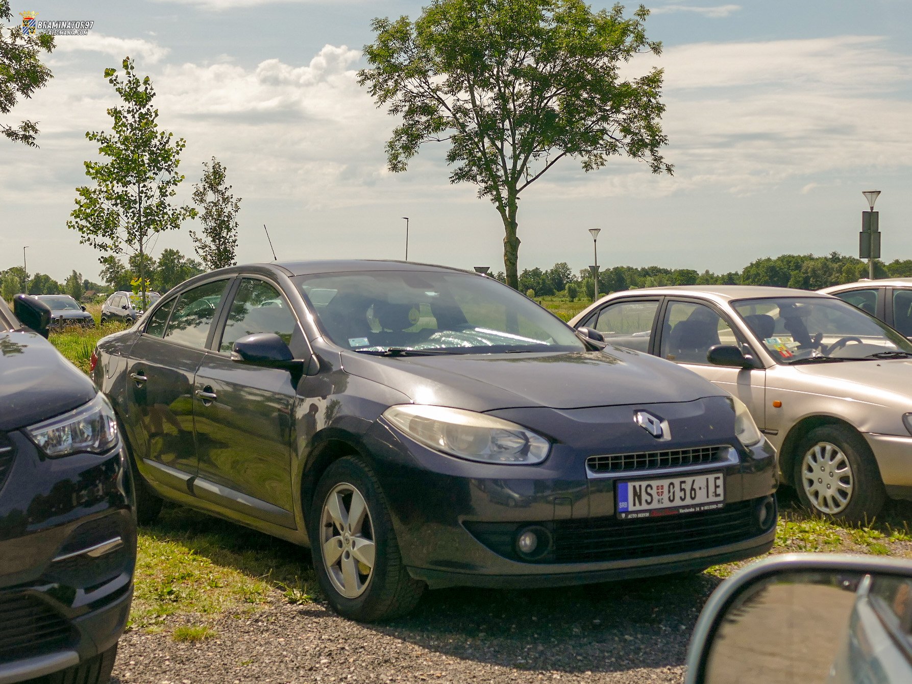 NS 056-IE, Renault Fluence 1st gen (L38), 2009–2020