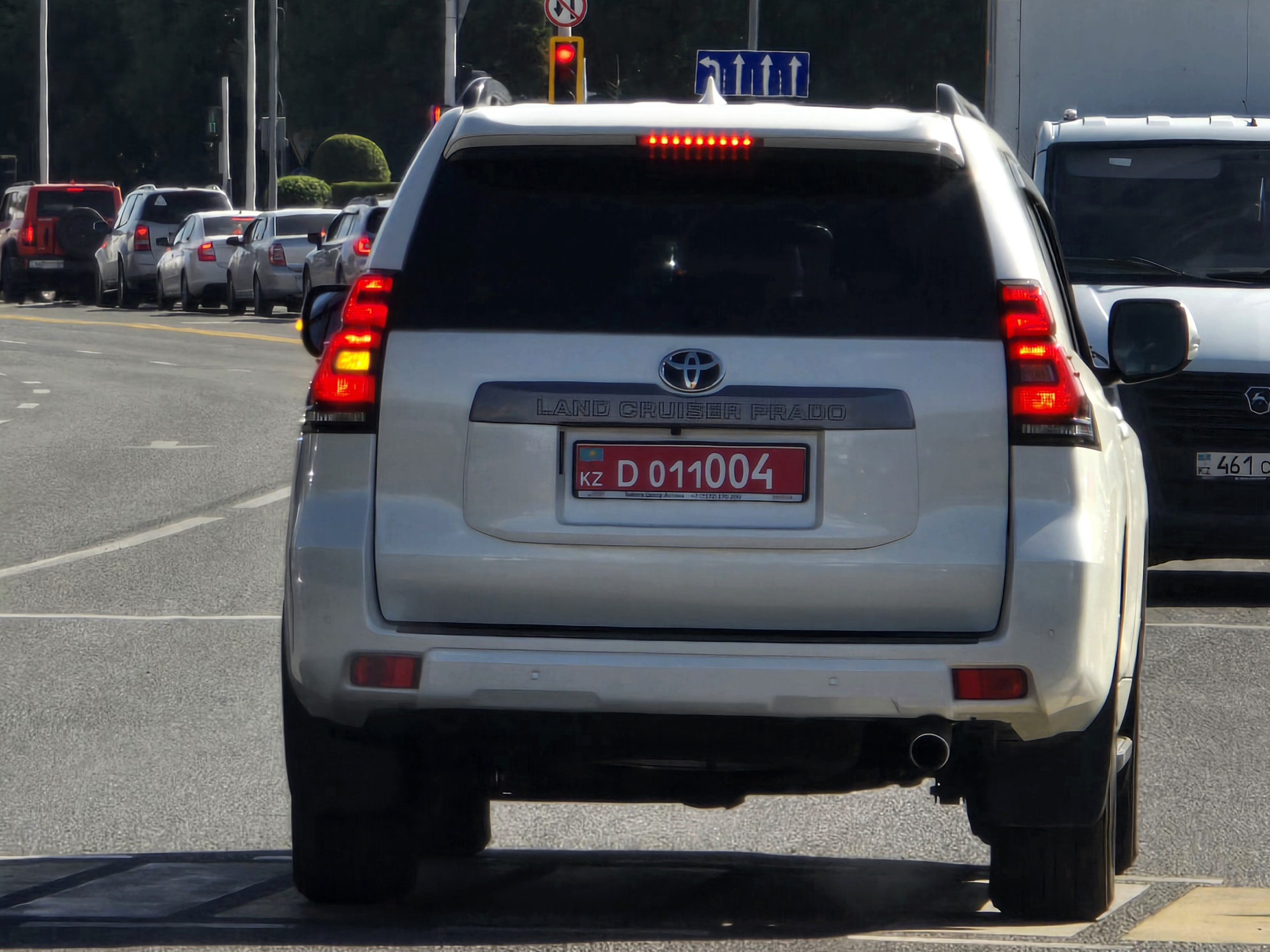 D 011004, Toyota Land Cruiser Prado 4th gen 5-door SUV (J150), 2nd facelift, 2017–2023