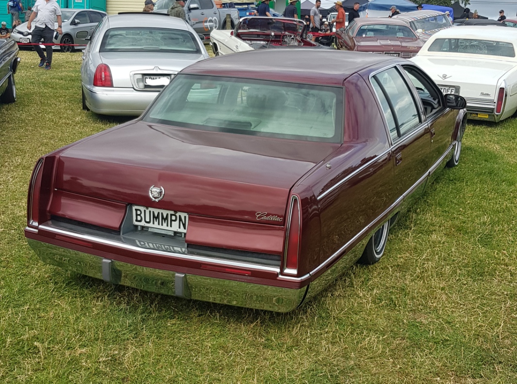 BUMMPN, Cadillac Fleetwood 2nd gen Sedan (D-body), 1992–1996