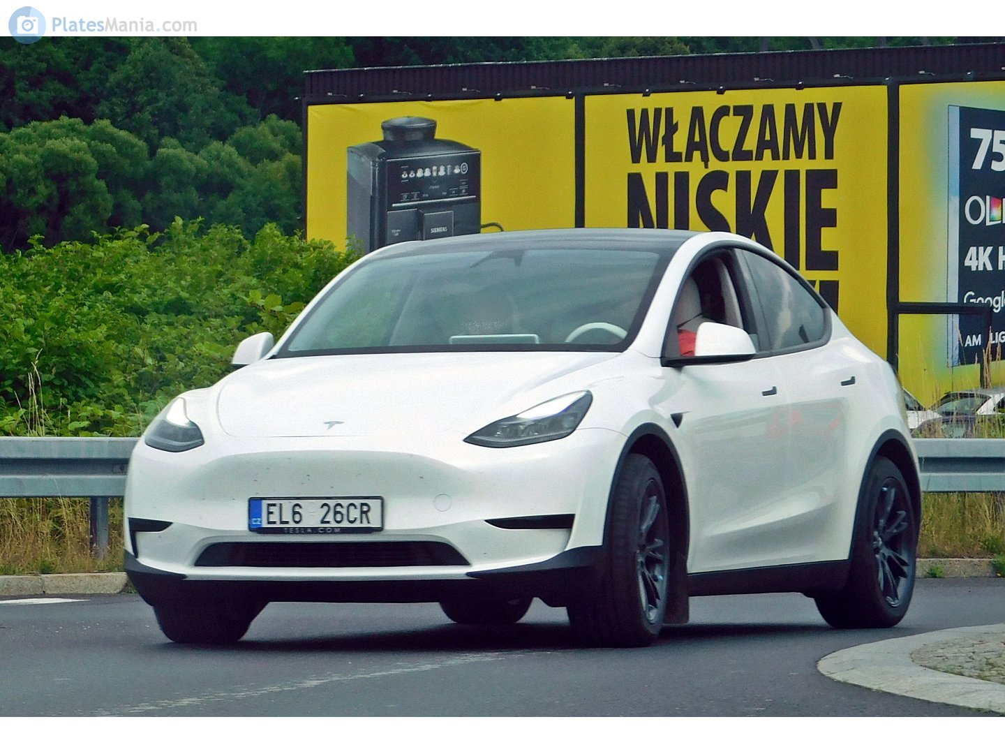 EL6 26CR, Tesla Model Y 1st gen (5YJY), 2020–2025