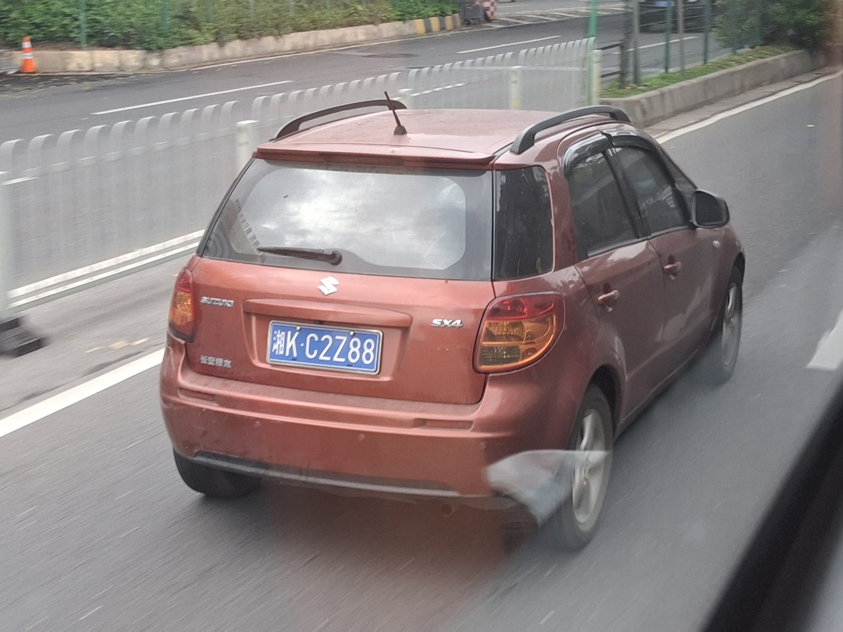 湘K·C2Z88, Suzuki SX4/S-Cross 1st gen SX4 Crossover (EY), 2006–2014 (–2018 for CN-market)