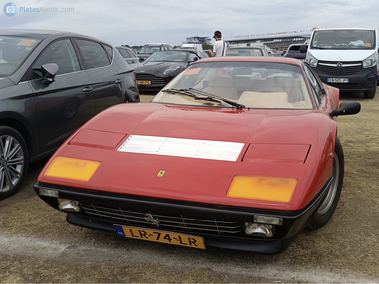 LR-74-LR, Ferrari 512 BBi, 1981–1984