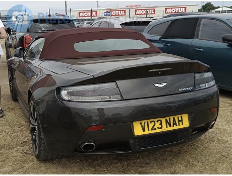V123 NAH, Aston Martin V12 Vantage