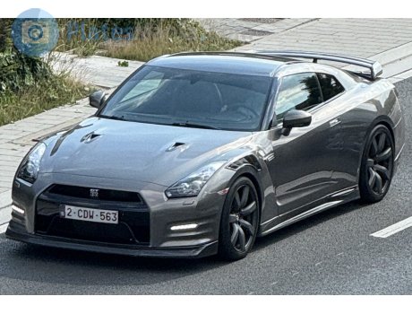 2-CDW-563, Nissan GT-R