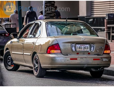140 HCO, Nissan Sentra